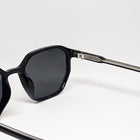 Solis - All Black