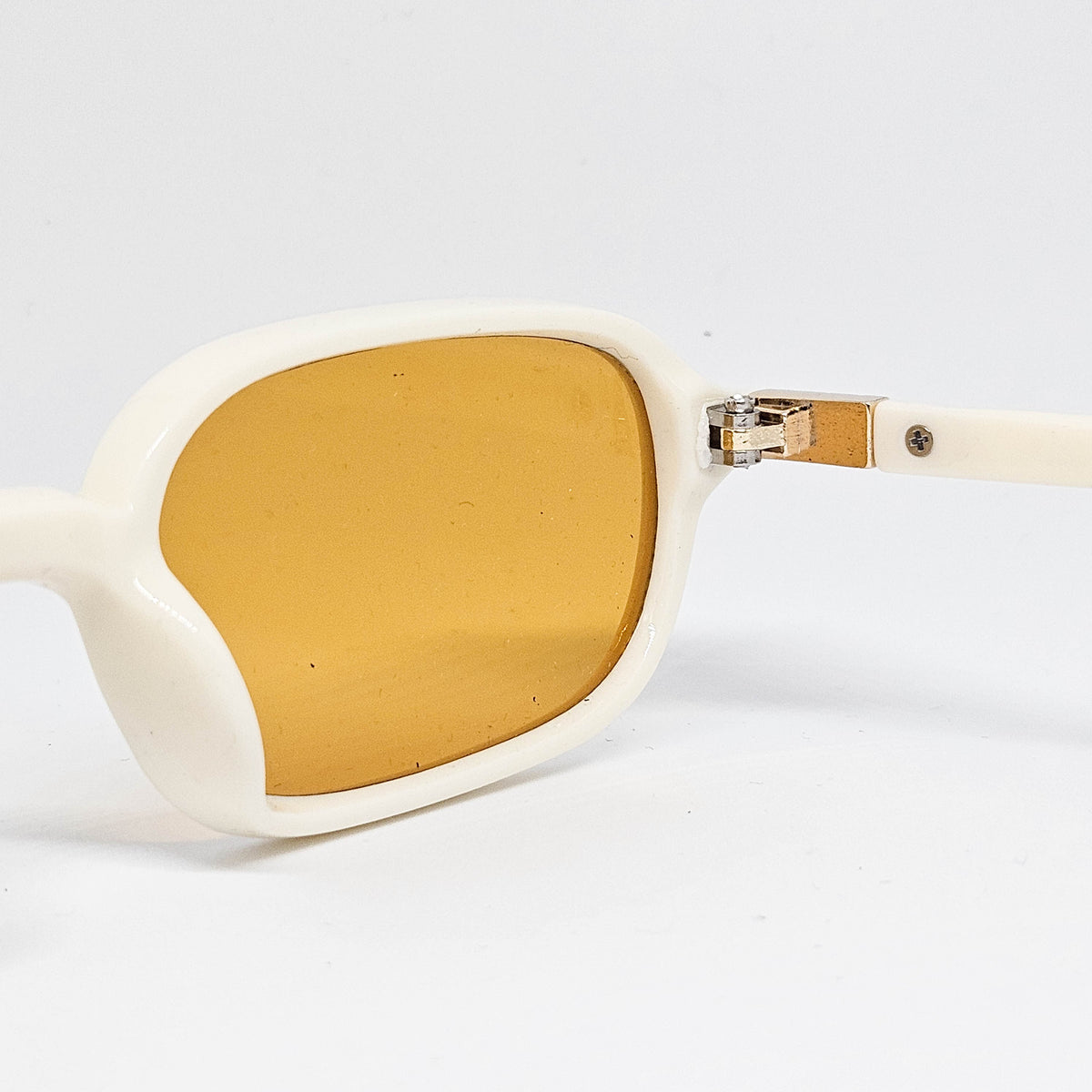 Sovare - White orange