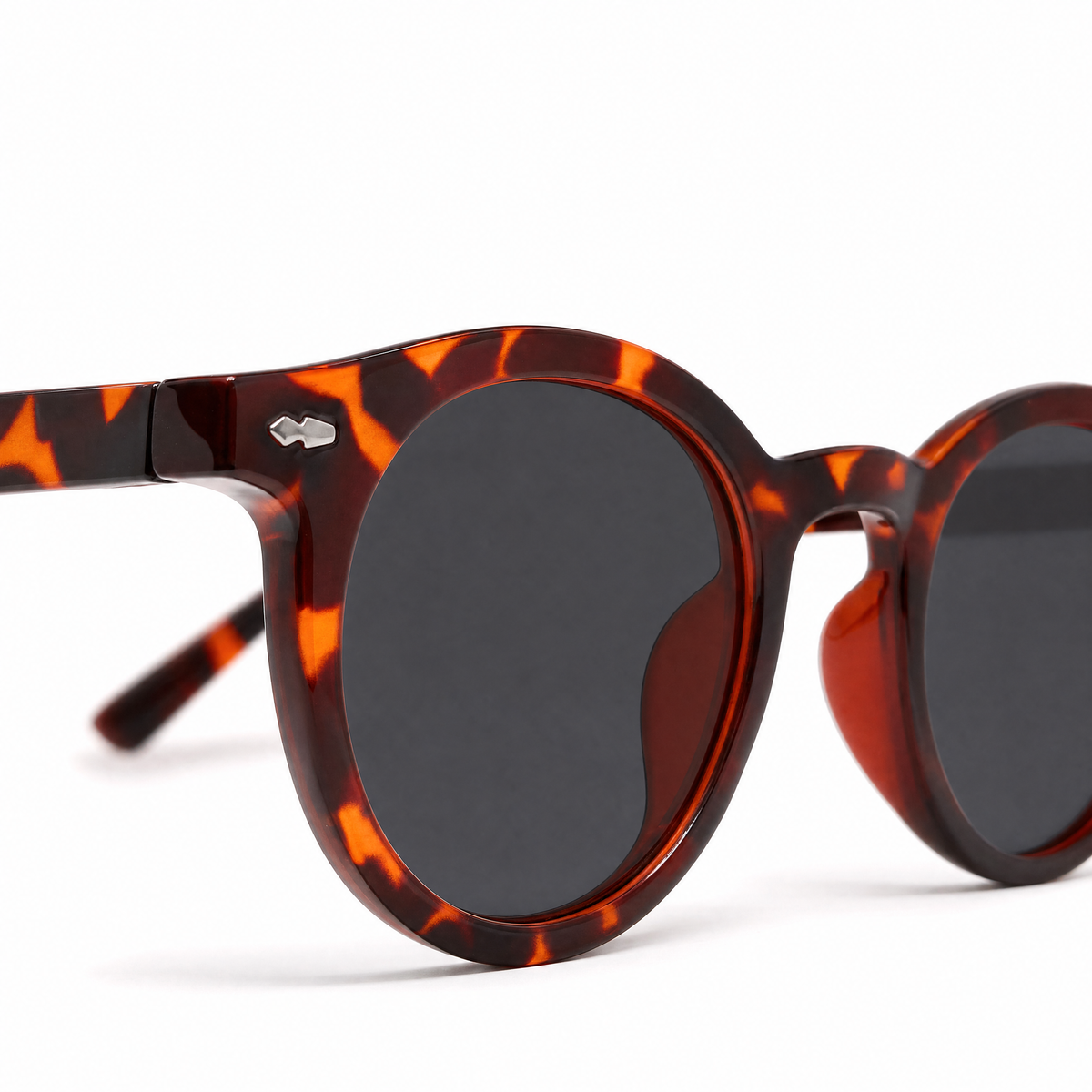 Lumera - Tortoiseshell