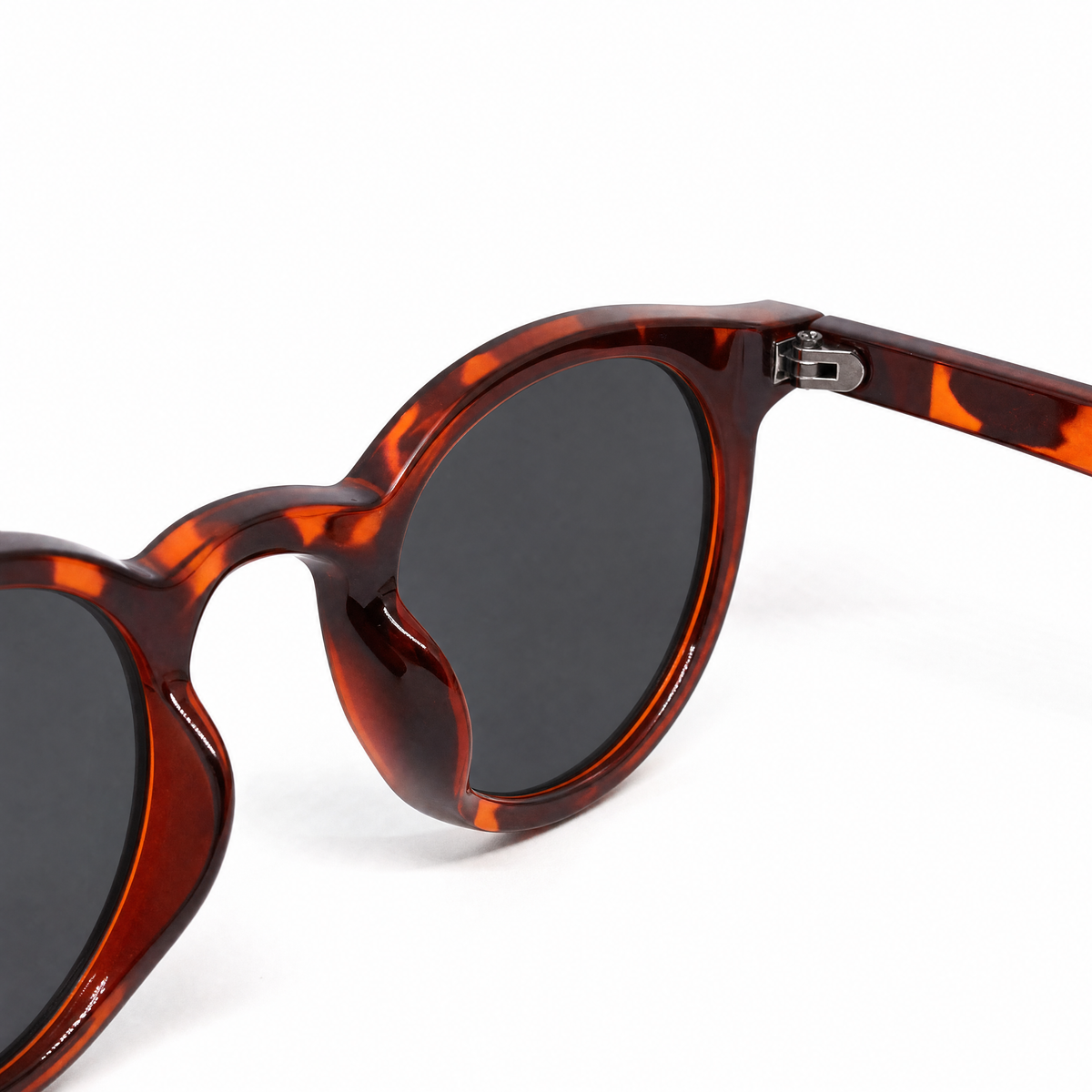 Lumera - Tortoiseshell